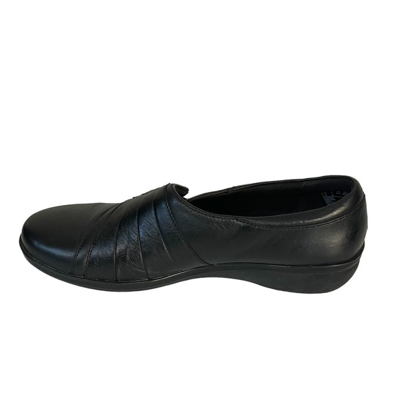 Collection By Clarks Cushion Comfort Black Slip On Low Wedge Loafer Shoe Sz 7 - Picture 4 of 10